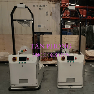 Robot kéo hàng - Tower AMR